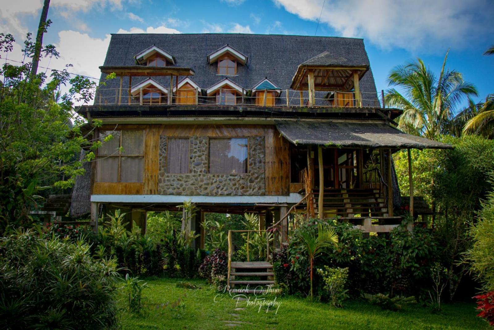 Camiguin Volcano Houses - A-Frame House Mambajao Exterior photo